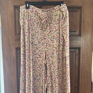 Torrid Floral Women's Pants- Pink and Yellow-Size 1 or 1X